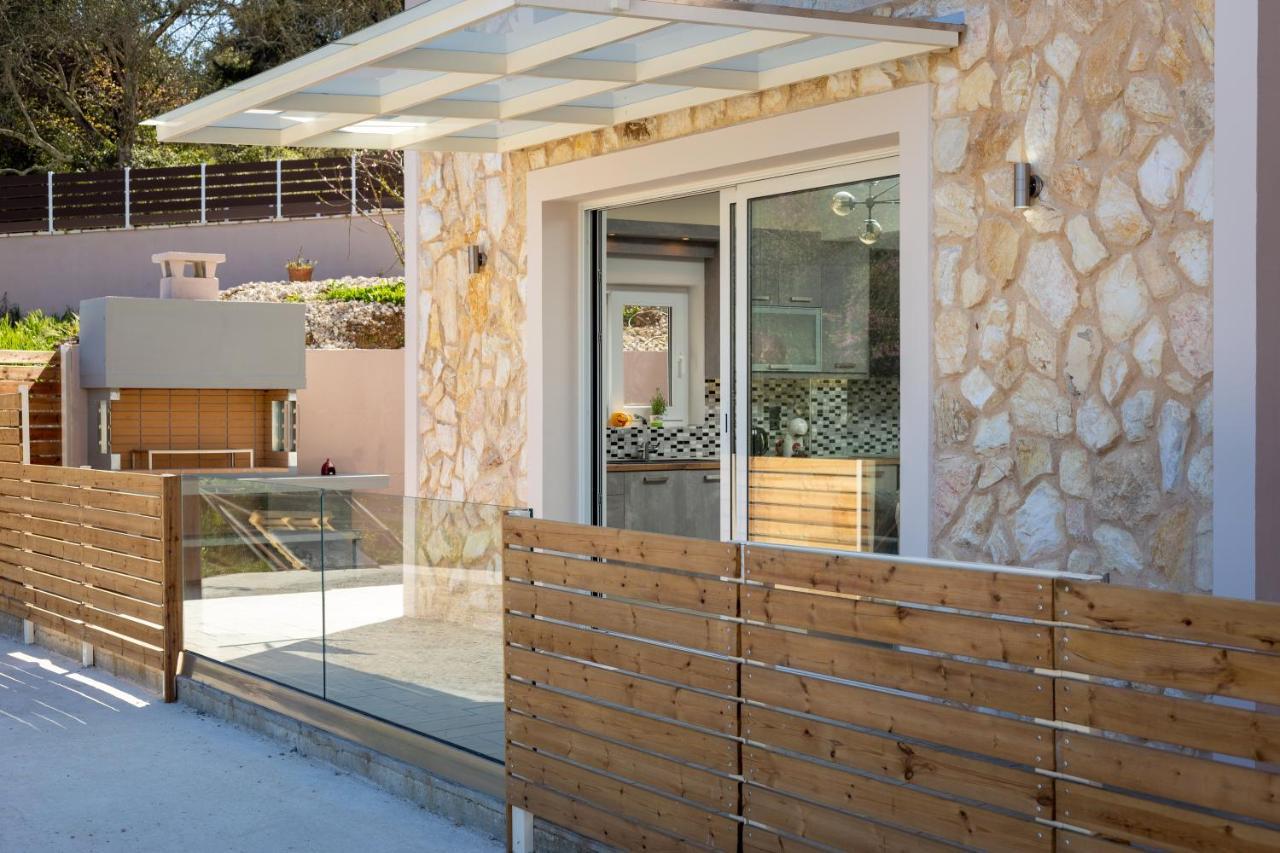 Nightingale Villa & Suites Corfu Gazátika Exterior photo
