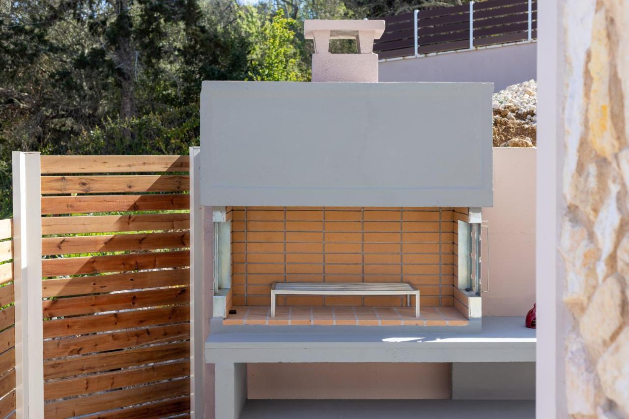 Nightingale Villa & Suites Corfu Gazátika Exterior photo