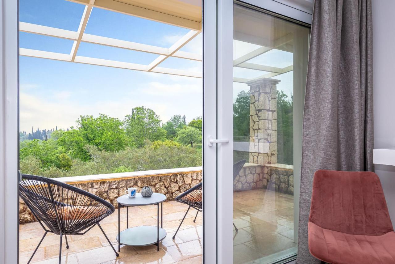Nightingale Villa & Suites Corfu Gazátika Exterior photo